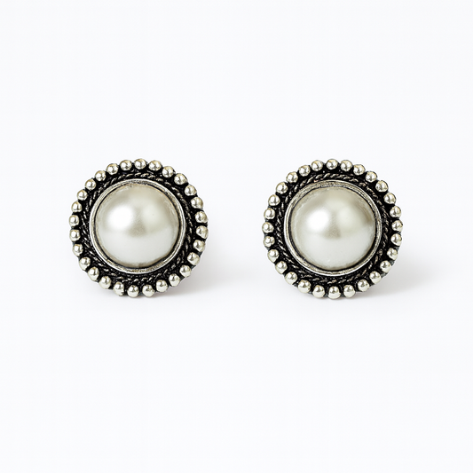 Vintage-style pearl stud earrings with antique silver beaded border – elegant women’s jewellery